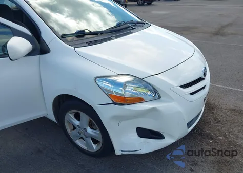 2007 Toyota Yaris S z USA, uszkodzony, nr VIN JTDBT923471179014